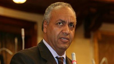 مصطفى بكري يطالب أعضاء مجلس نقابة الصحفيين بتقديم استقالاتهم