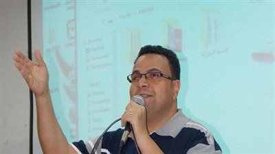 أستاذ علم نفس: الضغط على طالب الثانوية العامة طريق إلى الإحباط والفشل