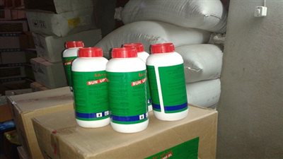 ضبط 851 زجاجة مبيد حشري 