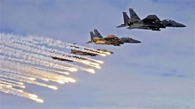 طائرات دول التحالف العربي تقصف ناقلات جنود في ذمار باليمن