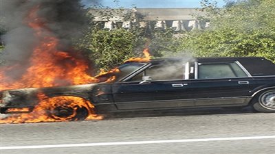 توقف الحركة المرورية بالهرم لإشتعال النيران في سيارة 