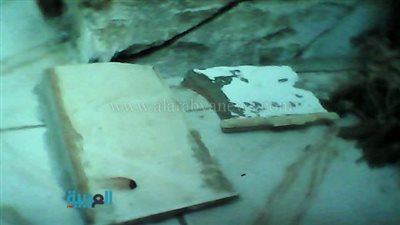 بالصور.. مواطن يشكو من بناء مخالف يهدد انهيار منزله ببولاق الدكرور 