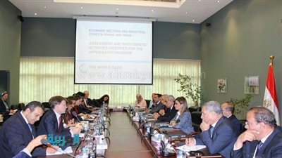 سحر نصر تلتقي بعثة البنك الدولي لمناقشة 