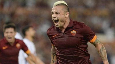 بالفيديو.. روما يسجل الهدف الأول في مرمى كييفو