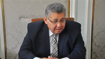 شاهد.. وزير التعليم العالي يتفقد مباني جامعة أكتوبر للعلوم الحديثة