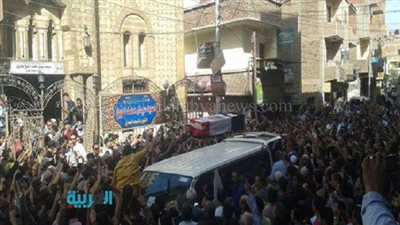 تشييع جنازة شهيد حلوان النقيب محمد حامد بمسقط رأسه في المنوفية 
