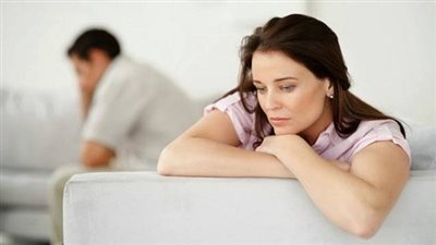 أحب زوجي كثيرًا.. ولكني أخجل منه!