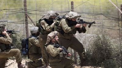 قوات الاحتلال الإسرائيلي تطلق النار على المزارعين جنوب قطاع غزة