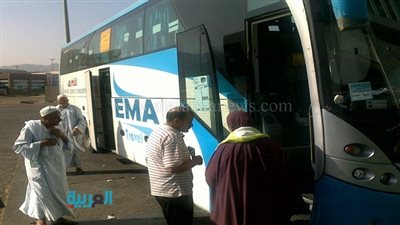  بالصور.. وصول وسفر 12 ألف معتمر لموانىء البحر الأحمر