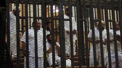 بدء جلسة محاكمة 30 متهمًا في 