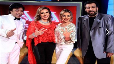 نادية مصطفى وحسام حسني مع رزان المغربي في 
