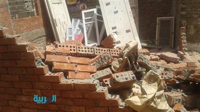 بالفيديو والصور.. إزالة بناء مخالف بحي الوايلي 
