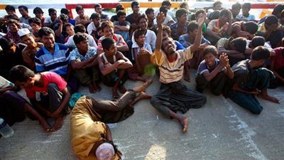 السفير الأمريكي يصر على إهانة مسلمي ميانمار ويصفهم بـ