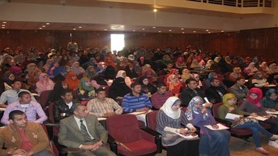 مركز إعلام رفح ينظم ندوة حول الحفاظ على البيئة 