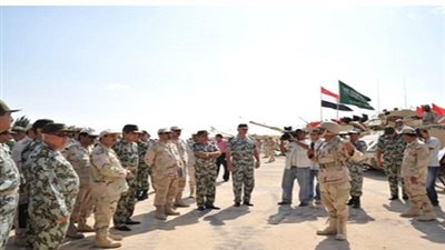 شاهد.. خبير أمني: حضور شيوخ القبائل مناورات رعد يؤكد التفاف الشعب حول جيشه