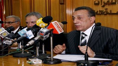 محافظ الجيزة: لا ننكر سلبيات منظومة النظافة الجديدة