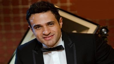 محمد نور يحيي حفلًا غنائيًا في نادي طنطا 