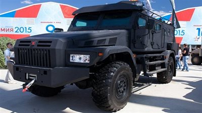 بالفيديو.. الداخلية تشتري أول مدرعتين حديثتين من طراز 