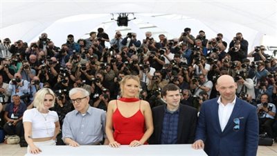 بالصور.. وودي آلن يفتتح الدورة الـ 69 لمهرجان 