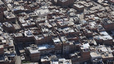 بالفيديو.. رئيس تحرير المصري اليوم يدعو للتكاتف مع السيسي ضد العشوائيات