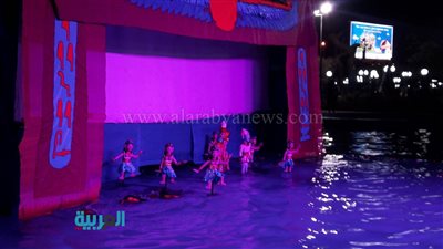 بالصور.. أول عرض لمسرح العرائس المائية بالشرق الأوسط بحضور 