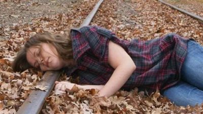 شابة فرنسية تبث وقائع انتحارها مباشرة على الإنترنت بعد اغتصابها 