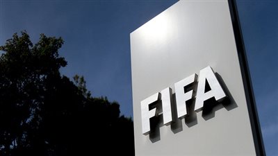 شخصية مفاجئة تقترب من منصب الأمين العام للفيفا