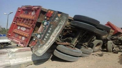 بالفيديو.. وزير النقل الأسبق: زيادة حمولة المقطورات وراء نزيف الأسفلت