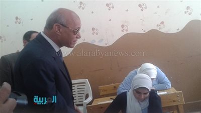 بالصور.. وصول القائم بأعمال محافظ القاهرة لمدرسة المحمدية لتفقد الامتحانات