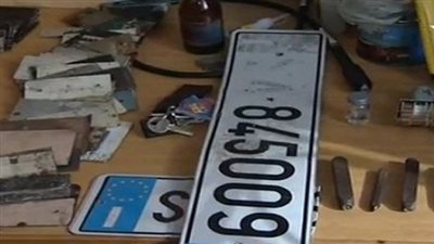 ضبط موظف أثناء تزويره لبيانات سيارة بمرور شبرا 