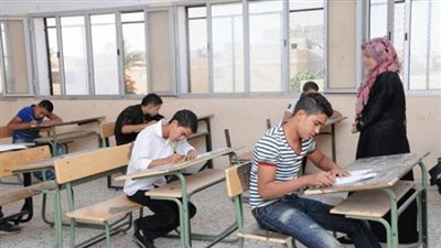 بدء امتحانات المعامل للدبلومات الفنية بالسويس