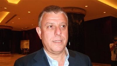 عميد طب عين شمس: عقوبات مادية وأدبية على المدخنين بالكلية