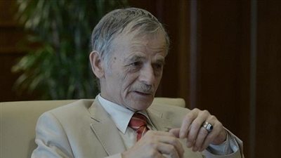 زعيم تتار القرم: موسكو تتصرف معنا كحكومة السوفييت عام 1944