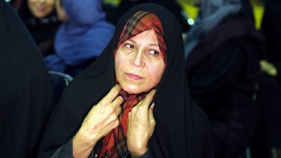 لقاء ابنة الرئيس الإيراني بمسئولة بهائية يثير جدلاً 