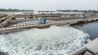 اجتماع لمناقشة أعمال التجديدات بمحطات مياه محافظات القناة