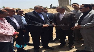 محافظ الجيزة يتفقد معدية أبوغالب بمنشأة القناطر 