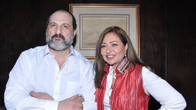 شاهد.. خالد الصاوي وليلى علوي في كواليس 