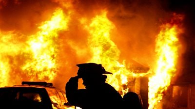 حريق يلتهم منزلين و3 حظائر بمركز ساحل سليم في أسيوط