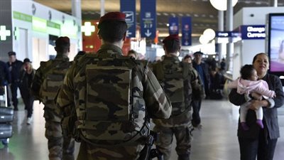 خبير استراتيجي: من حق مصر التفتيش على إجراءات الأمن بمطار شارل ديجول