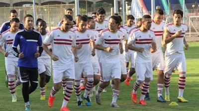 تدريبات منفردة لمهاجم الزمالك
