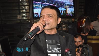 بالصور.. طارق الشيخ يشعل حفل كافيه 