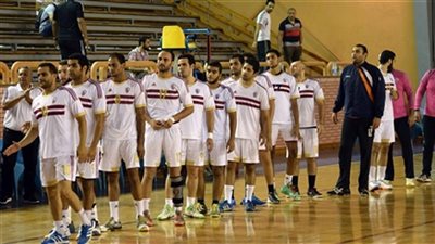 تدريبات بالكرة الطائرة للاعبي الزمالك قبل مواجهة المقاصة