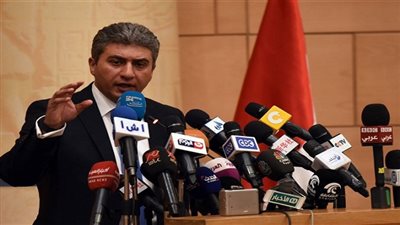 بالفيديو.. وزير الطيران: إساءة الإعلام الغربي للطيار المصري 