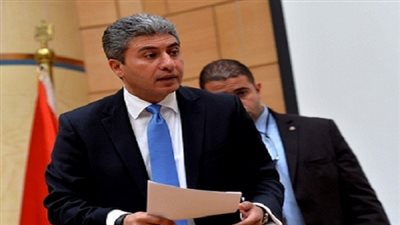 وزير الطيران المدني يستقبل رئيس شركة 