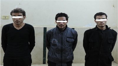 القبض على 3 أفراد من الجماعة الإسلامية وبحوزتهم قنابل وأسلحة