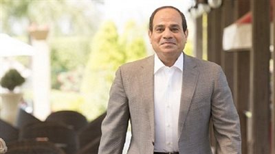 السيسي يصل مقر الاحتفال بافتتاح مصنع 