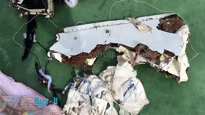 بالفيديو.. خبير عسكري: تحطم الطائرة بالبحر يُصعّب العثور على أشلاء