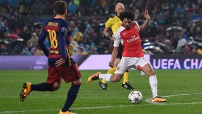 جماهير الأرسنال تختار هدف النني في برشلونة 