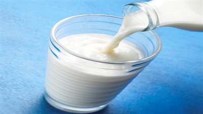 اللبن بـ9 جنيهات بالمنيا.. والجبن الأبيض بـ20 في دمياط