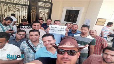 بالصور.. المعلمون المغتربون يلتقطون 